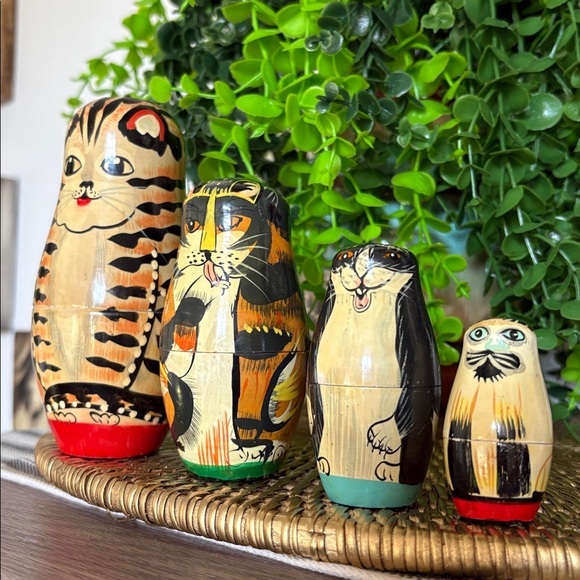 True Vintage Authentic Models Holland Wood Cat Nesting “Dolls” - Picture 3 of 11